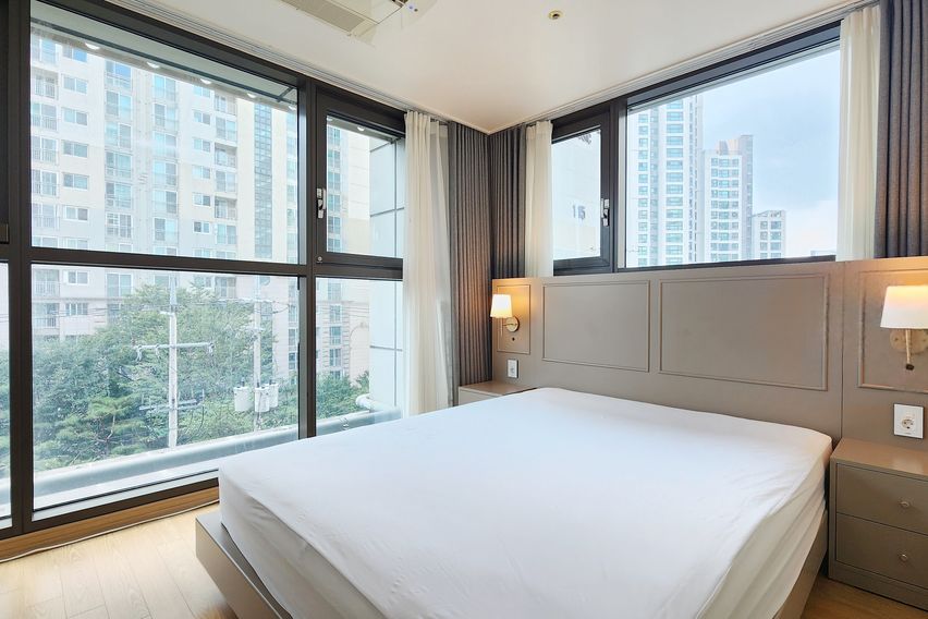 강남역 신논현 방+거실