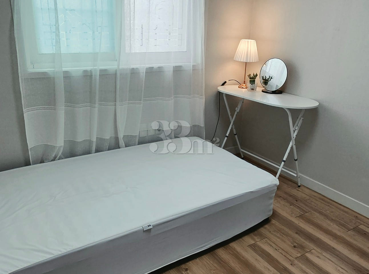 Two-room unit with a living area; short-term 3th image