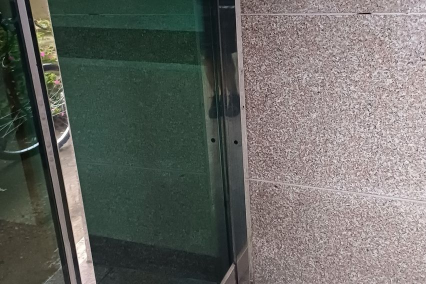 넓은 거실 쓰리룸신축급 7번째 이미지