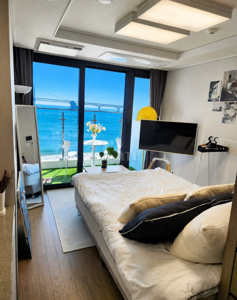 ① Late Check-out ✅ Gwangalli Ocean View 0th image