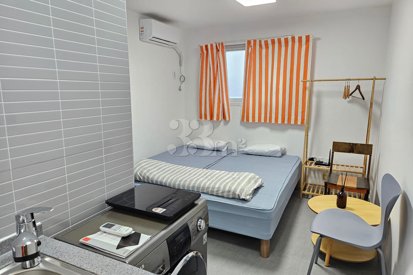 Bright and clean studio room for two 13th image