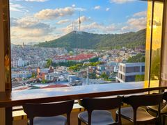 Itaewon 2-Bedroom Apartment with Seoul Tower  2th image