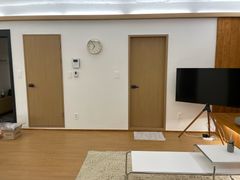 10 minutes from Itaewon Station, 2BR 5th image