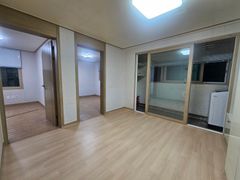 Two-Room Unit 207 0th image