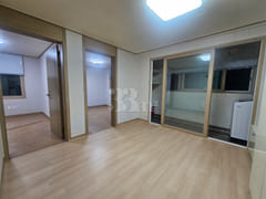 Two-Room Unit 207 0th image