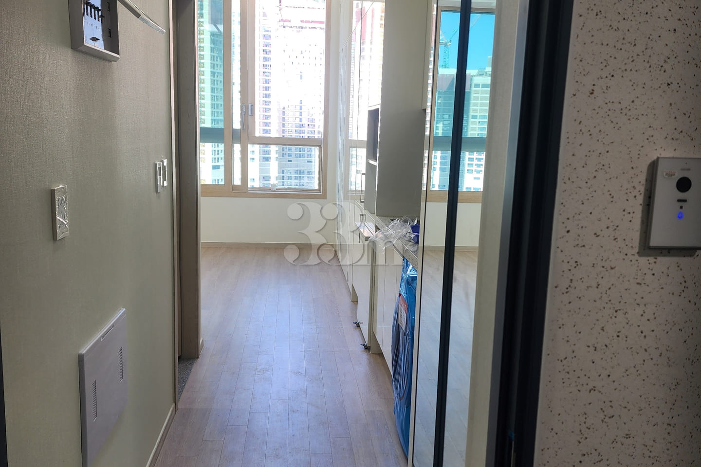 Just bring yourself to this new officetel. 0th image