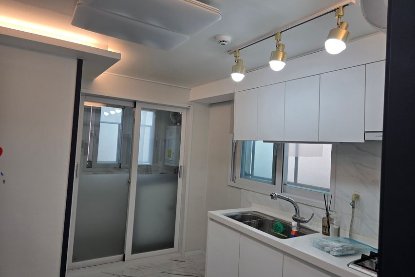 주차가능한 투룸  7번째 이미지