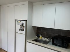 Pleasant, fully-furnished studio apartment ne 10th image