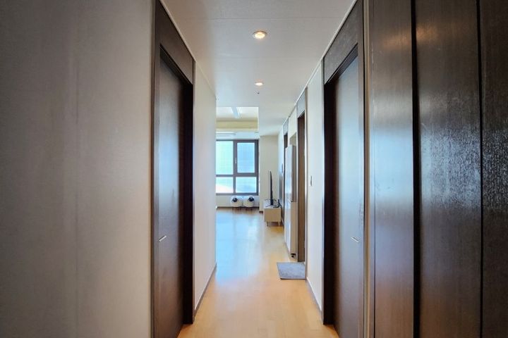 3-room officetel near the subway station 5th image