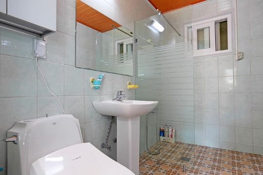 구절초가는길 본채