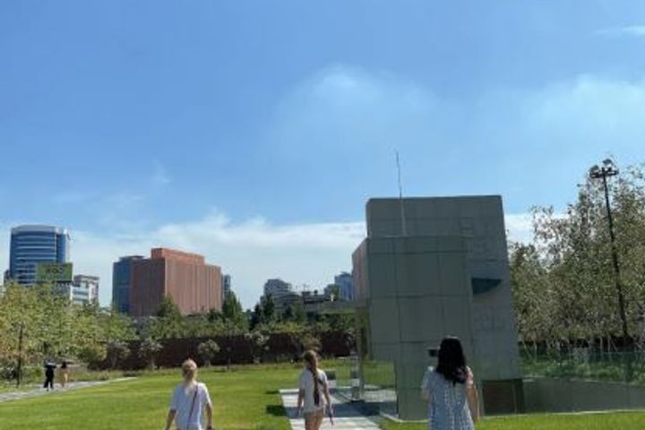 야경과 공원이 보이는방 2번째 이미지