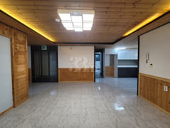 New three-room apartment near Daejeon Station 0th image