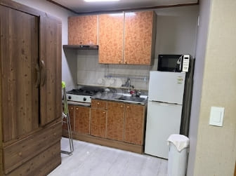 Affordable Studio in Cheongju (Unit 202) 2th image