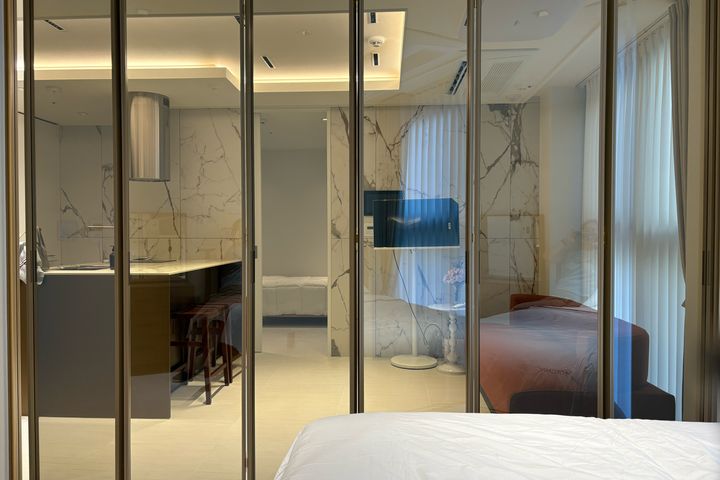 Eluke Two-Room High-End D 6th image