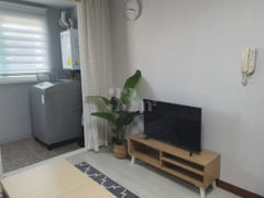 Two-room apartment near Namdaejeon IC 3th image
