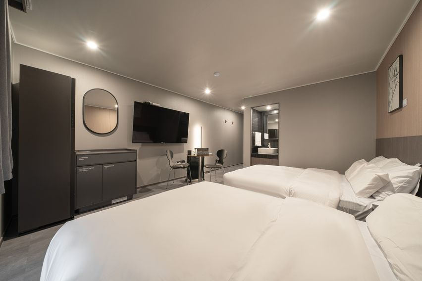 비지니스 트윈 0번째 이미지