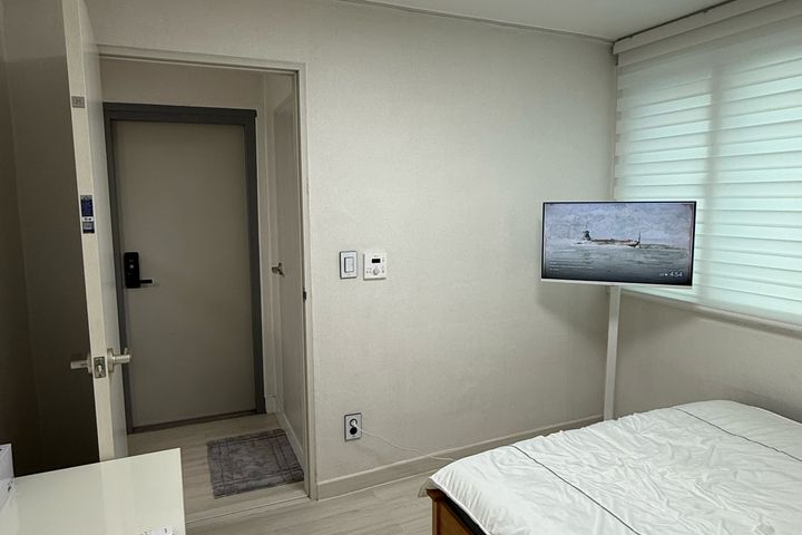 Grey House_Gangdong 1th image