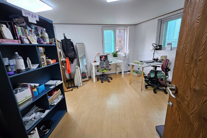 Gongdeok Station, 20 seconds, fully furnished 9th image