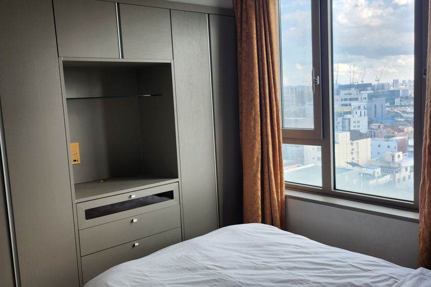 더스위트플레이스1001