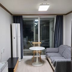 Apartment with a nice atmosphere near Bupyeon Unit Image