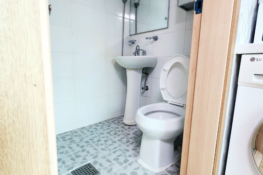 통창조용하고아늑한306