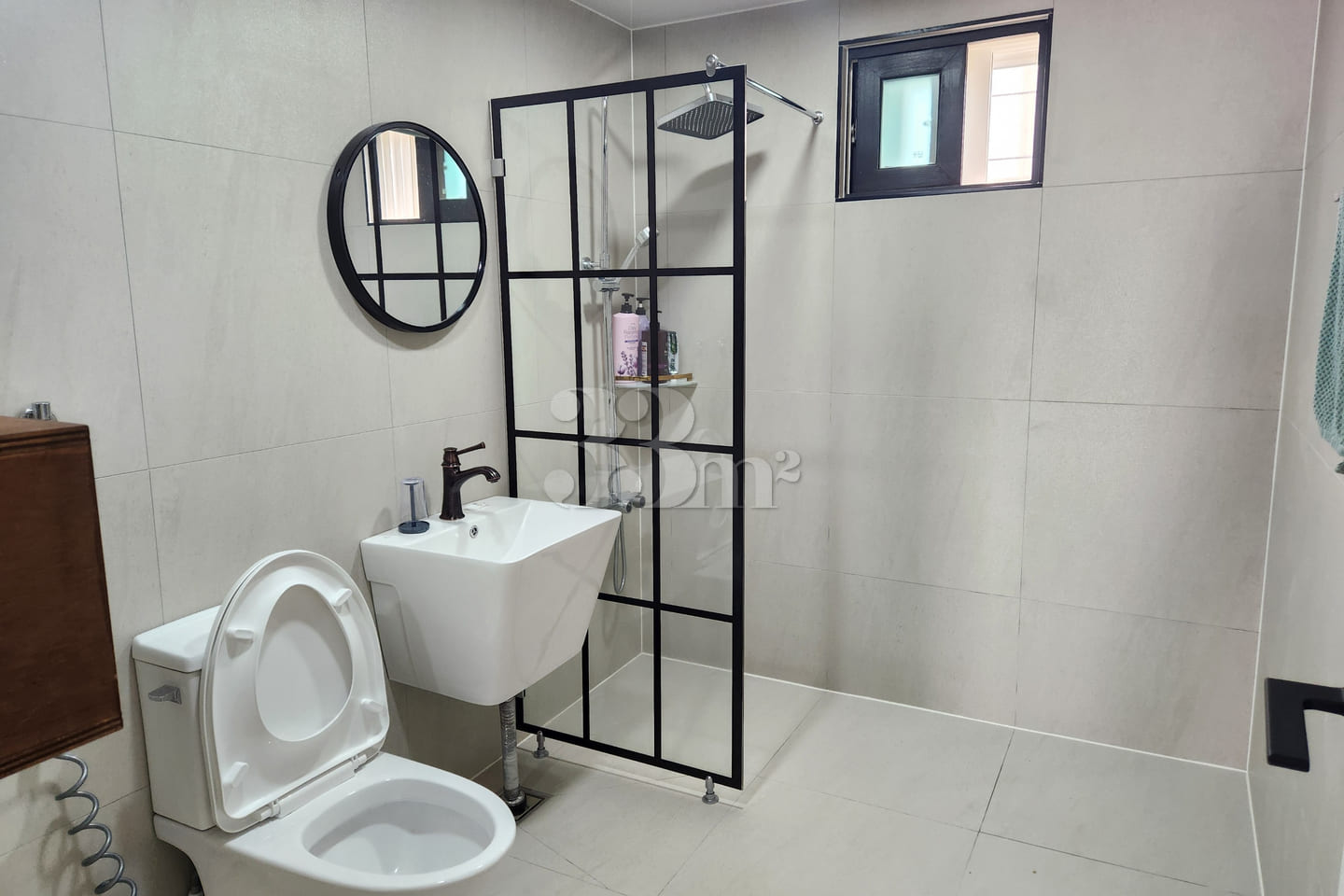 Spacious 35-pyeong detached house 7th image