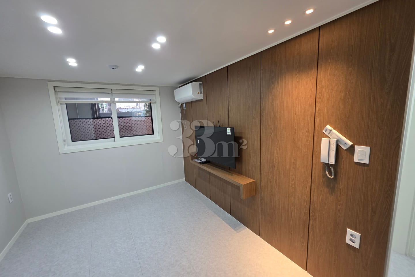 Brand new, fully furnished. 2th image