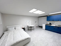 Fully furnished unit near Gongdeok/Hyochang P 0th image