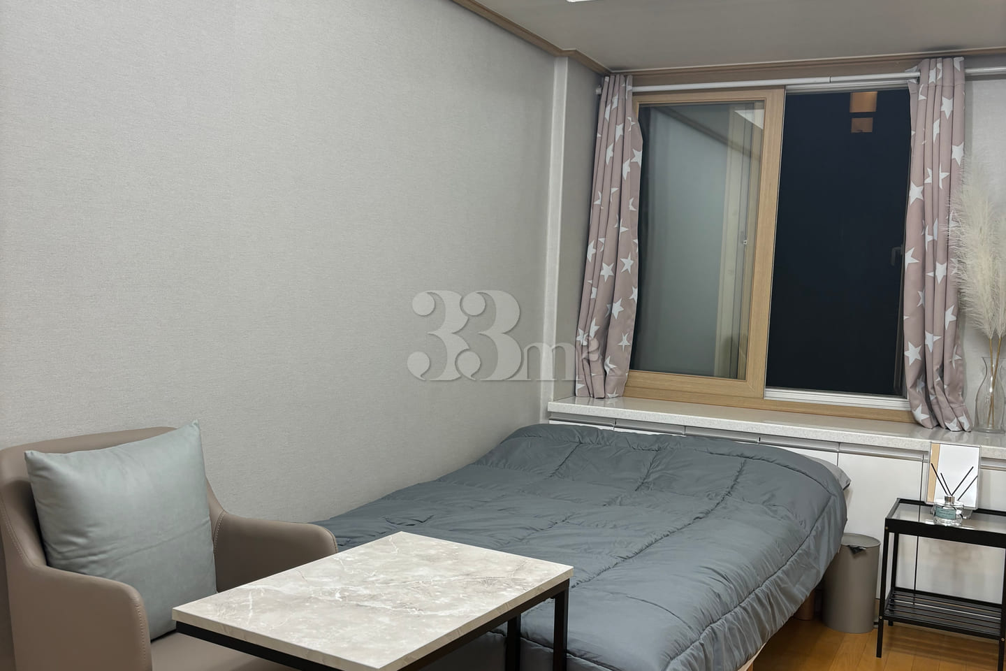 Gangnam Station, 1-minute walk, fully furnish 3th image