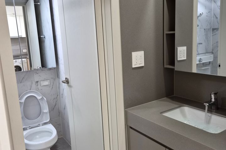 Good Room 116 4th image