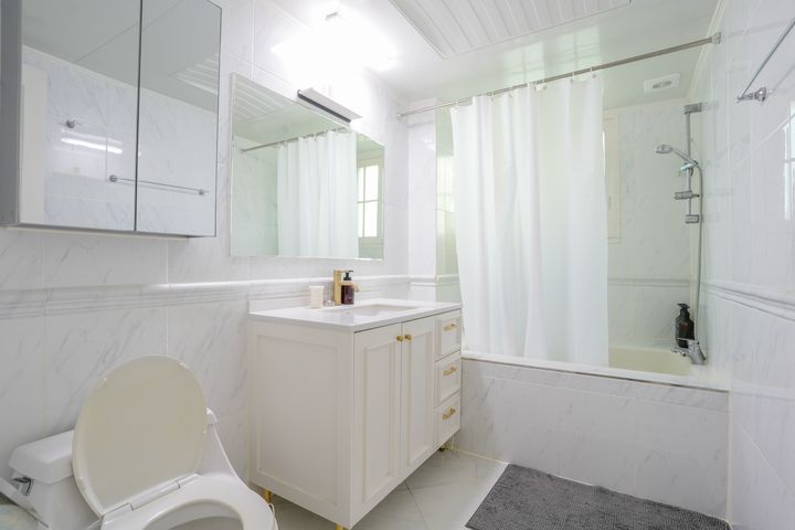 Luxury Villa in Itaewon 🏡 / Sleeps 4 6th image