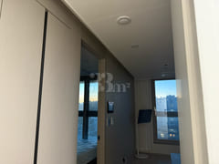 Modern & Clean 7th image