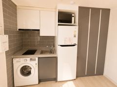 Designer Studio Apartment near Sasang Station 4th image