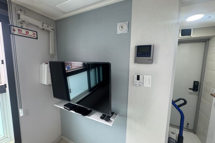 Fully furnished apartment near Sasang Station 1th image