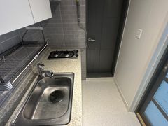 Within walking distance of Gamsam Station (Li 8th image