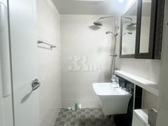 Clean studio apartment, 5 minutes from Yongmu 3th image