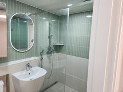Apartment just a 5-minute walk from Janggi St 3th image