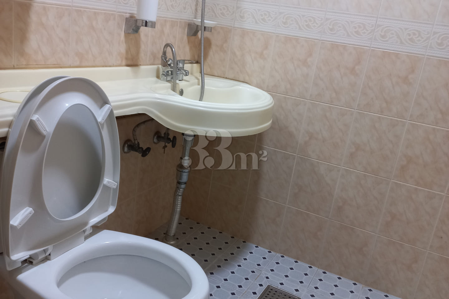 Neat studio apartment near Suwon Terminal 4th image