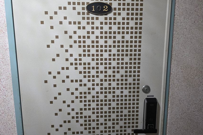 Room 102 1번째 이미지