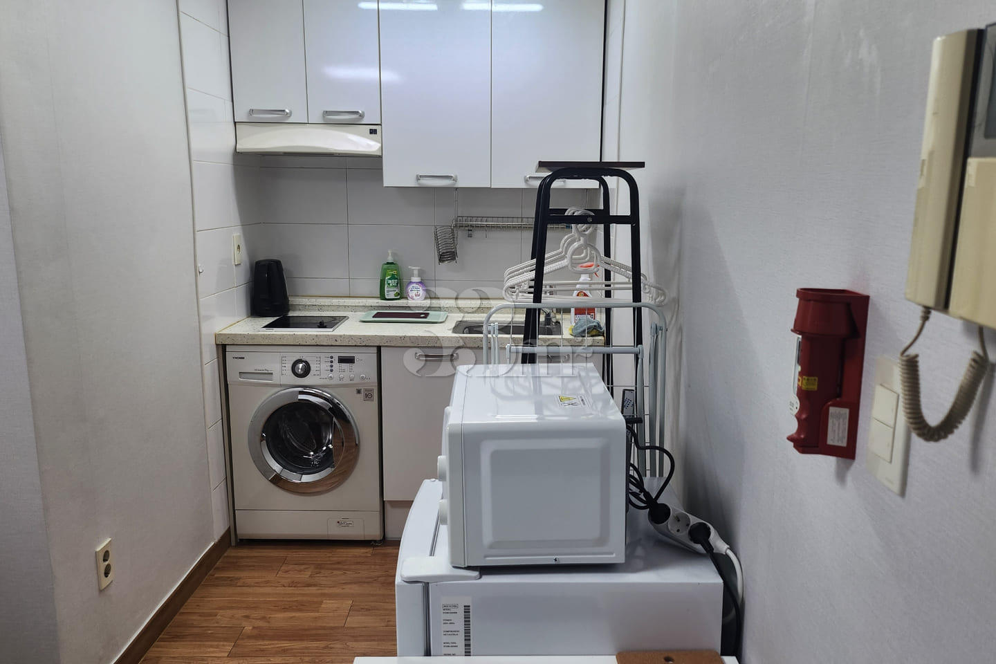 Single Room, Parking, Special Price 5th image