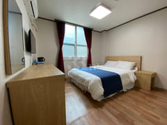 Single room 4th image