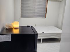 Studio apartment, 4-minute walk from the subw 0th image