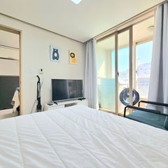 Dunsan-dong + Fully Furnished + Separate Livi Unit Image