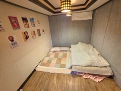 넓은거실과 특색있는룸 1번째 이미지