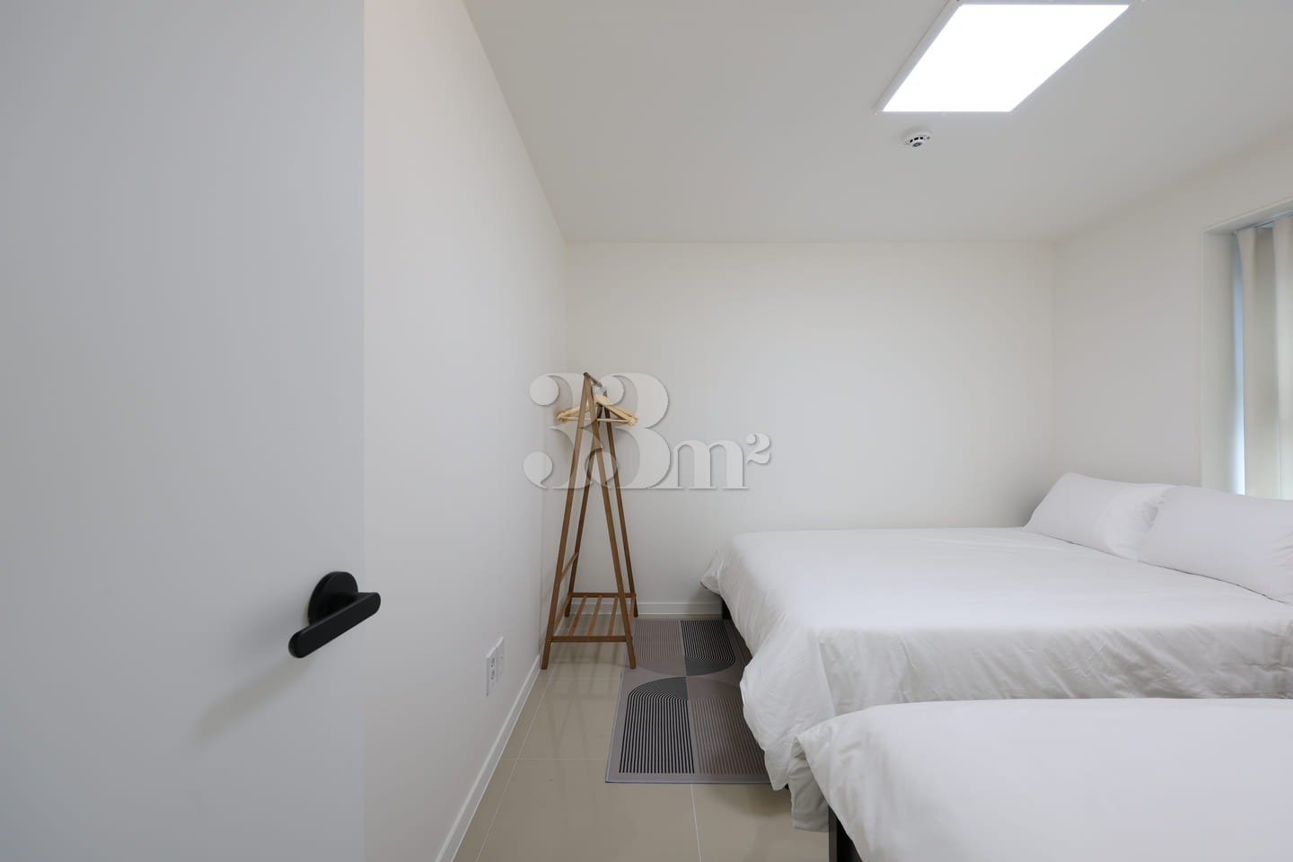 Fully furnished 3-bedroom unit near DMC 3th image