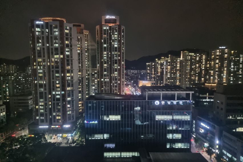 평촌역 탑층 조용한공간