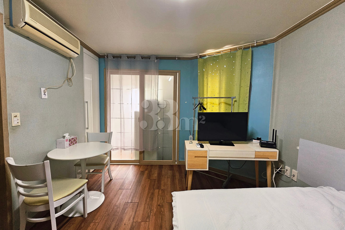 Studio apartment, 15 minutes from Yeungnam Un 2th image