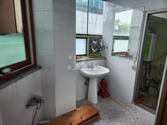 Two-room apartment on the second floor in Hwa 6th image