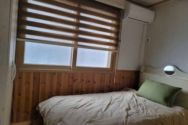 2층 우드톤의 1.5룸 1번째 이미지