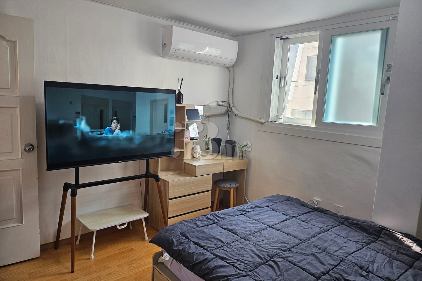 1.5-room apartment near Seonjeongneung Statio 0th image